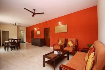 Oyo 2388 Hebbal Hotel บังกาลอร์ ภายนอก รูปภาพ